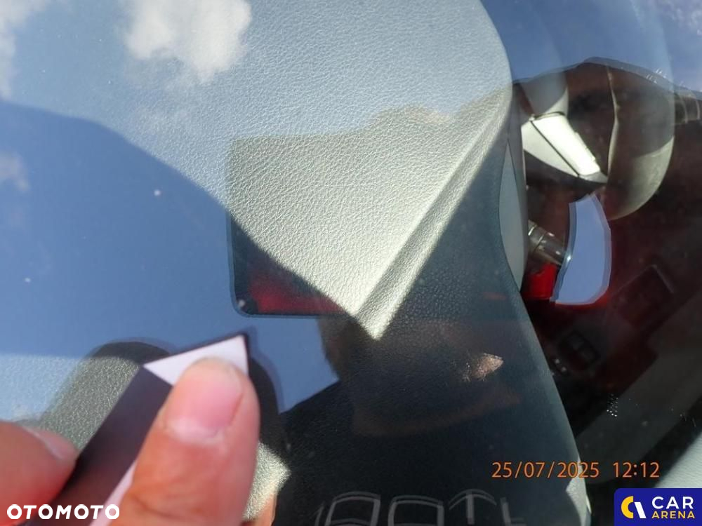 Toyota Yaris 1.5 Active - 30