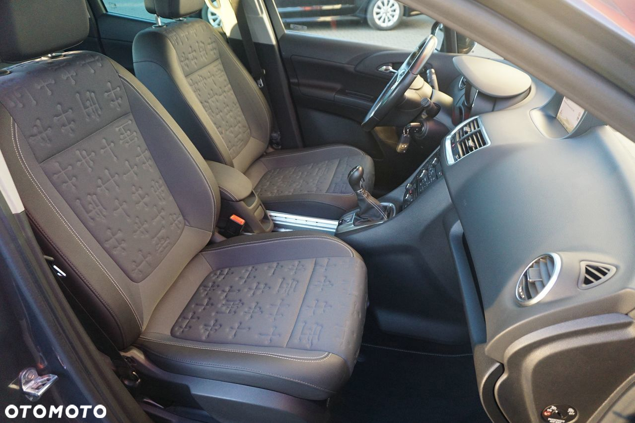 Opel Meriva - 19