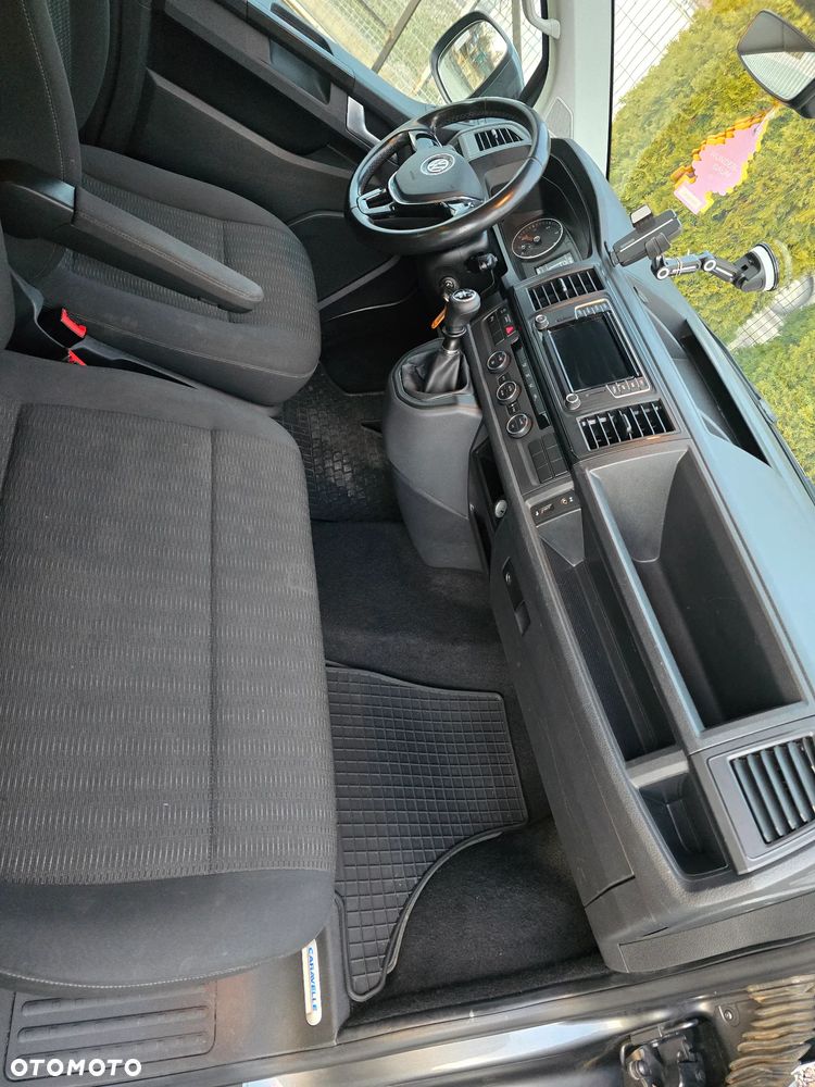 Volkswagen Caravelle 2.0 TDI L2 Highline - 22