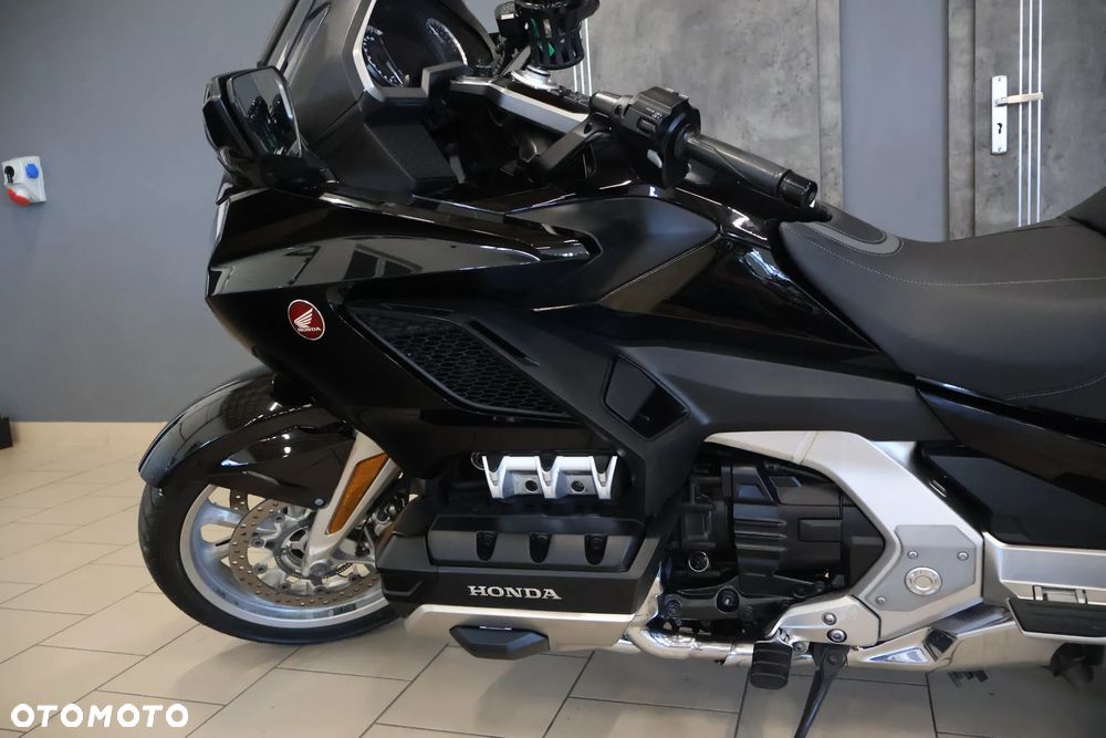 Honda GL - 4