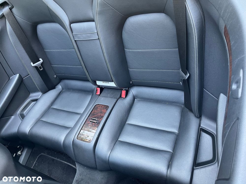 Mercedes-Benz Klasa E 350 BlueEFFICIENCY 7G-TRONIC Avantgarde - 34