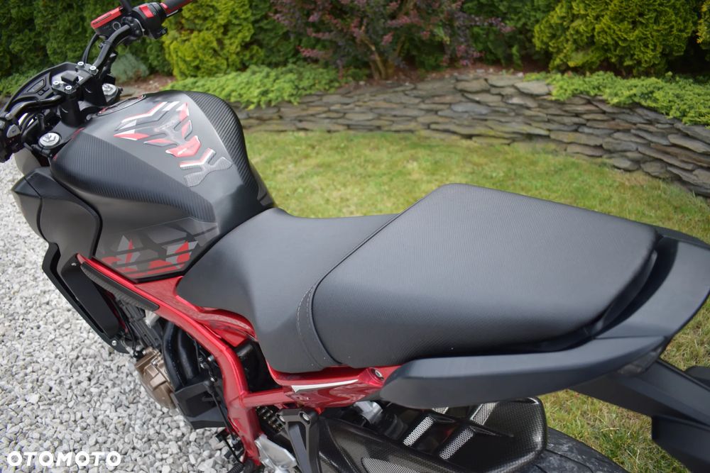 Honda CB - 21