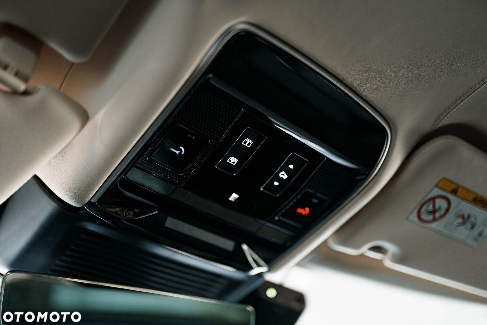 Land Rover Range Rover - 14