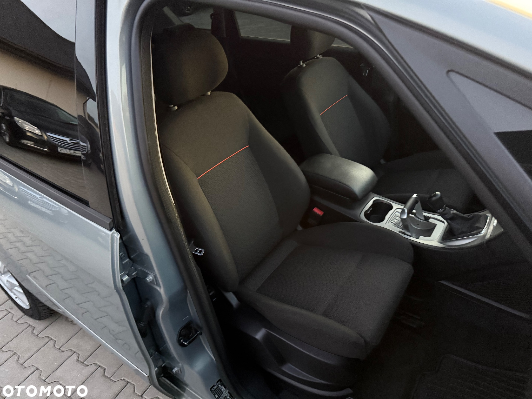 Ford S-Max 2.0 FF Titanium - 10