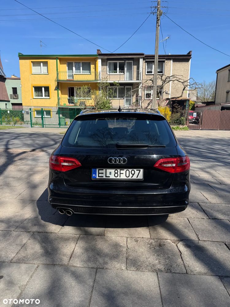 Audi A4 Avant 2.0 TDI Quattro S tronic - 34