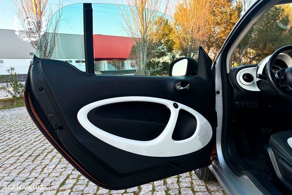 Smart ForTwo Coupé 1.0 Edition 1 71 Aut. - 17