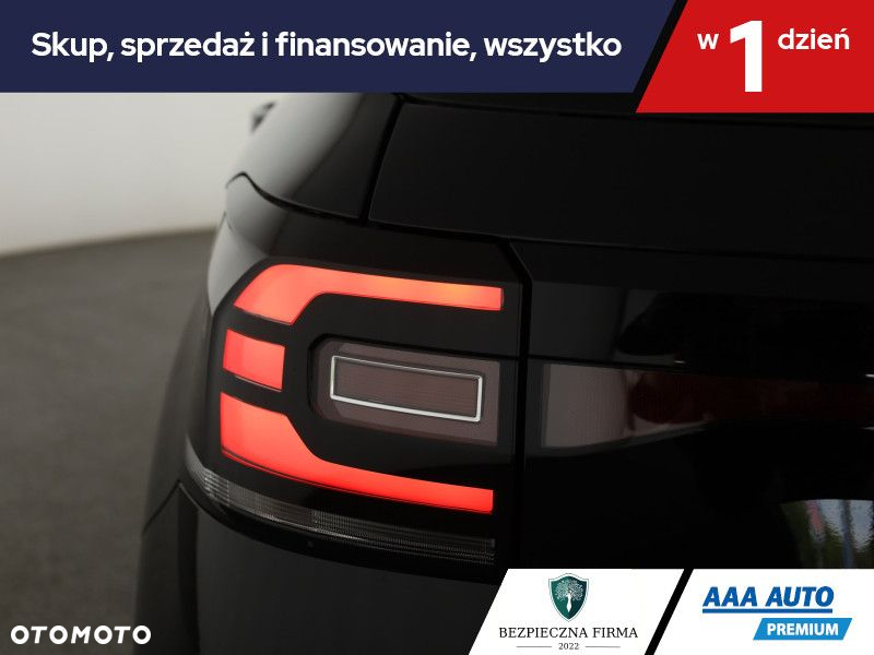 Volkswagen T-Cross - 18