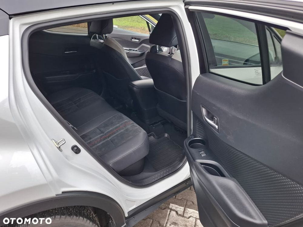 Toyota C-HR 2.0 Hybrid GR Sport - 4