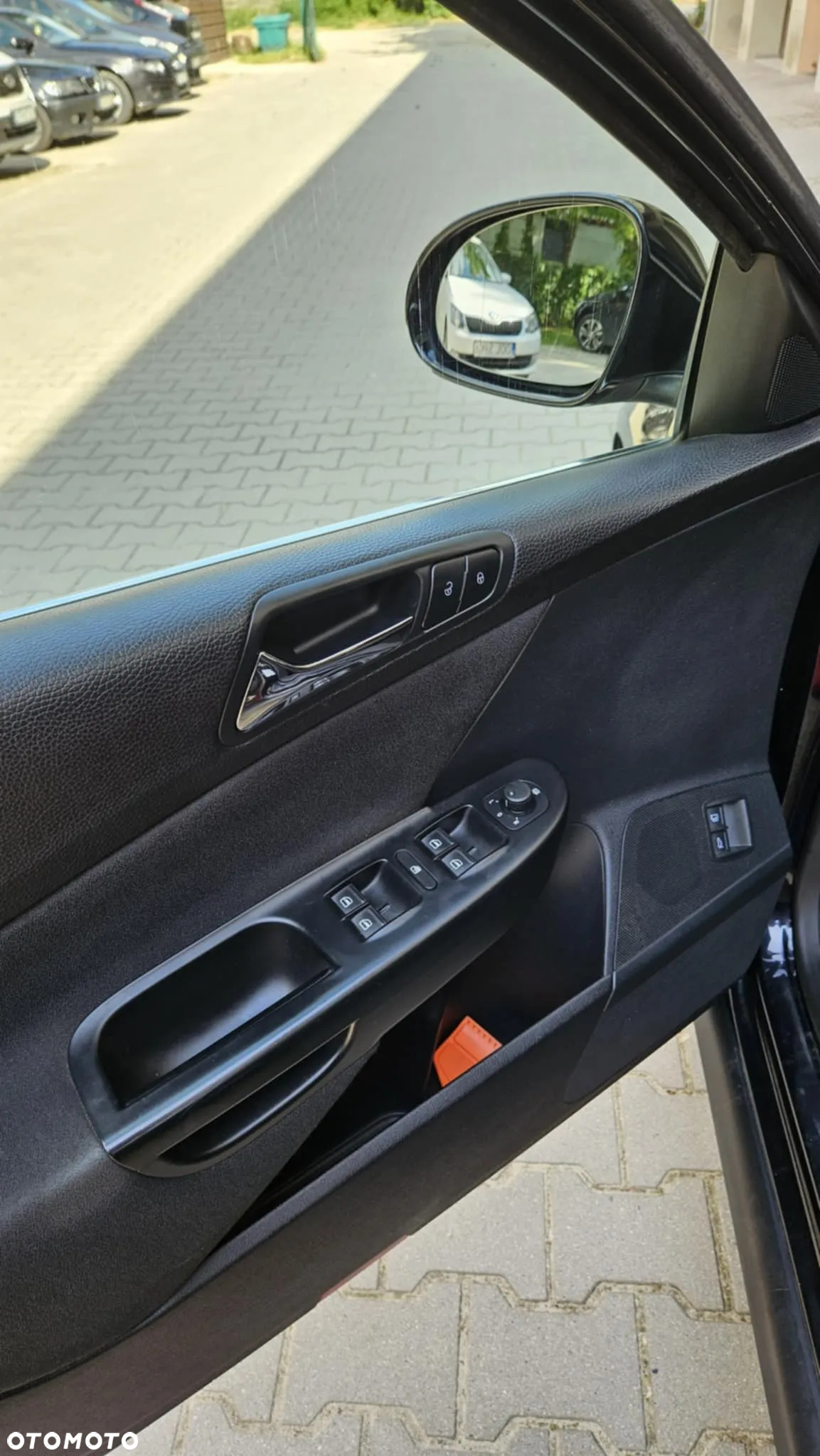Volkswagen Passat 1.9 TDI Comfortline - 14