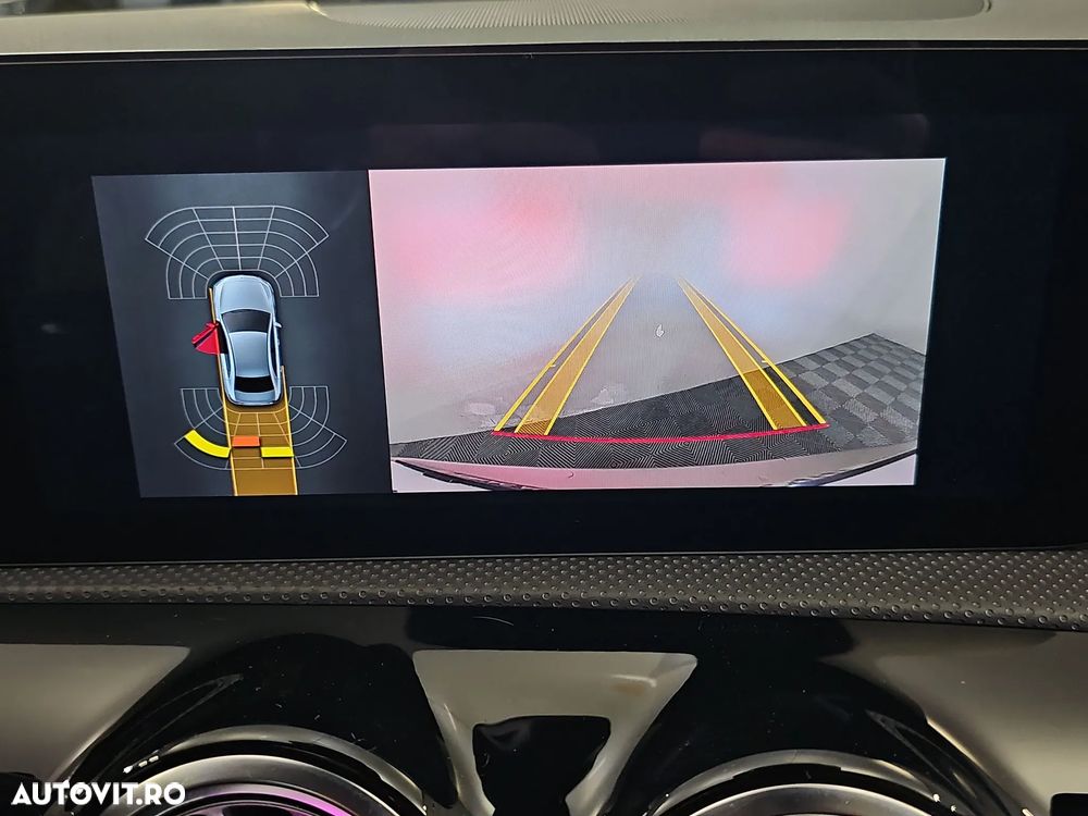 Mercedes-Benz A 200 Sedan 7G-DCT AMG Line - 19