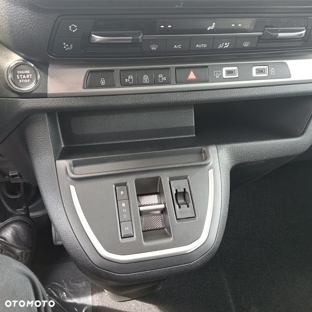 Opel Zafira - 12