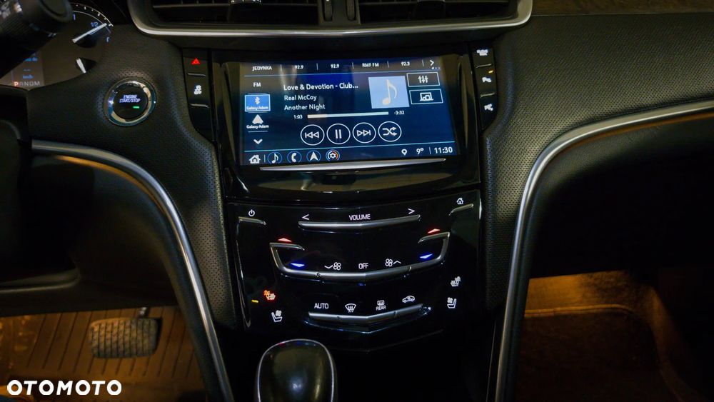 Cadillac XTS - 18