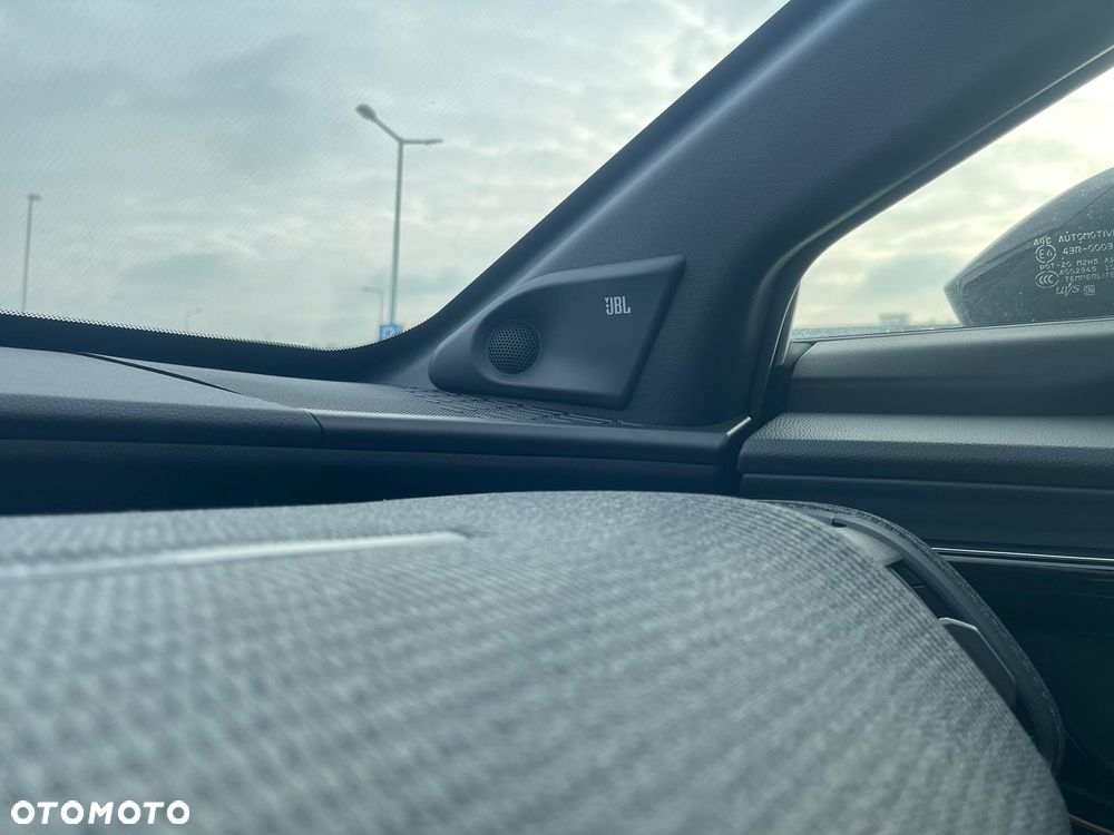 Toyota bZ4X 71.4kWh Executive - 11