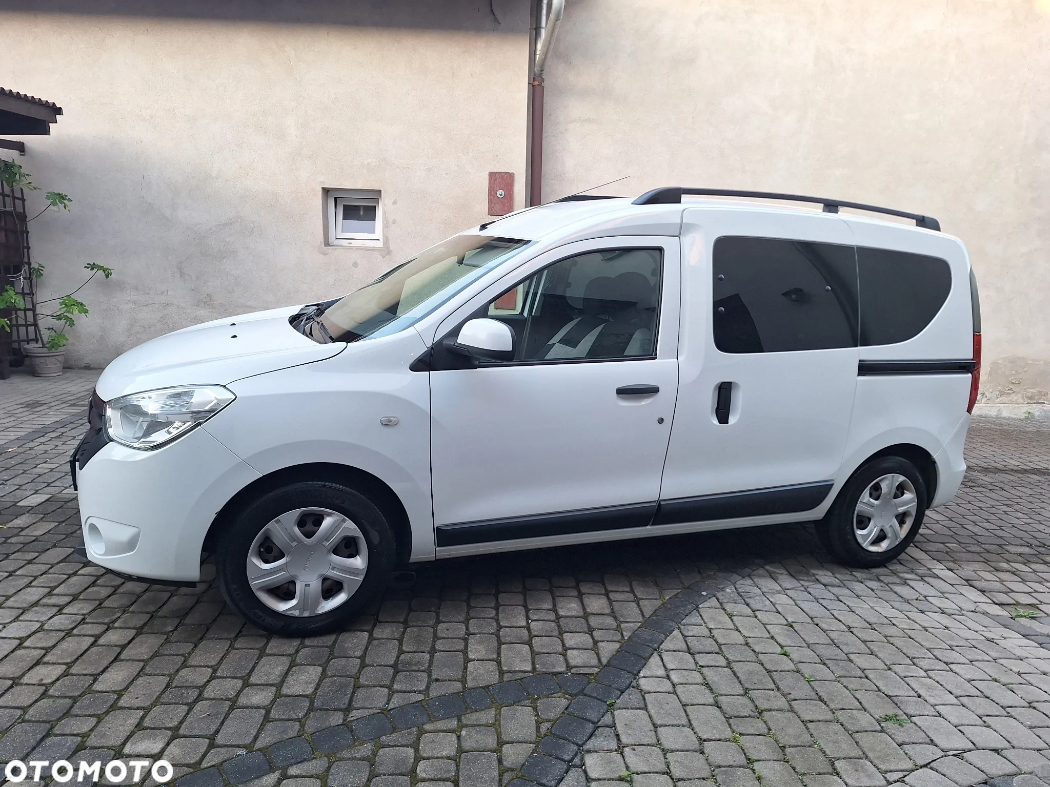 Dacia Dokker 1.6 SCe Laureate - 8
