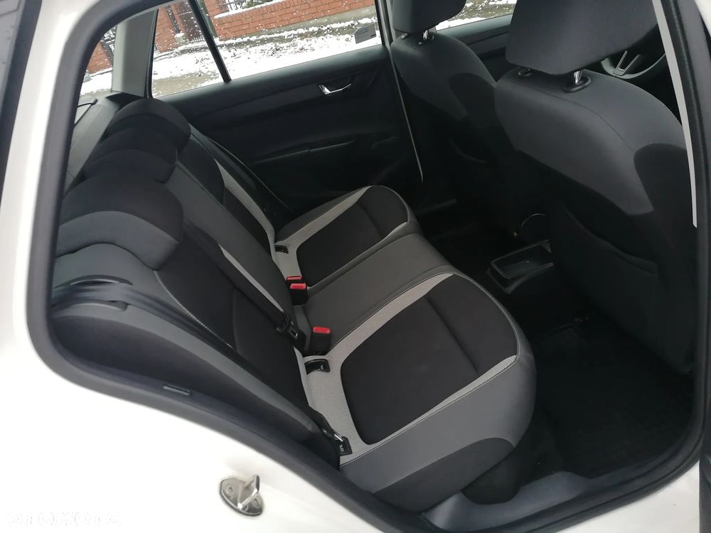 Skoda Fabia 1.0 Active - 19