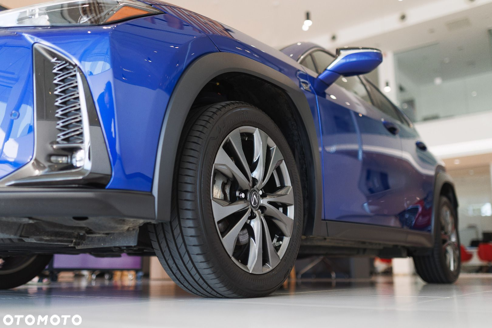 Lexus UX - 18