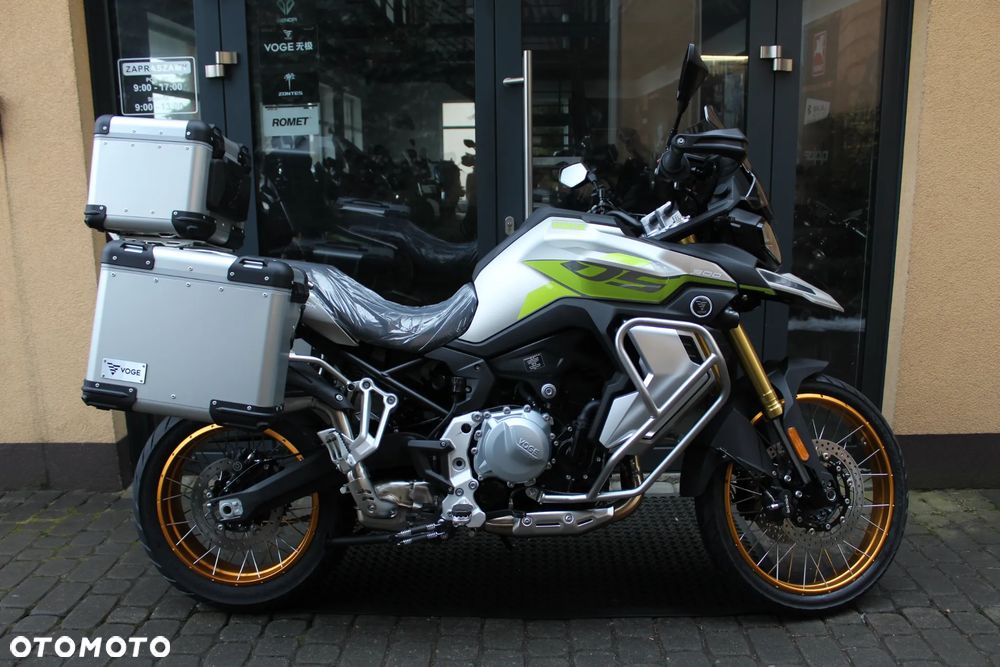 VOGE 900DSX - 1