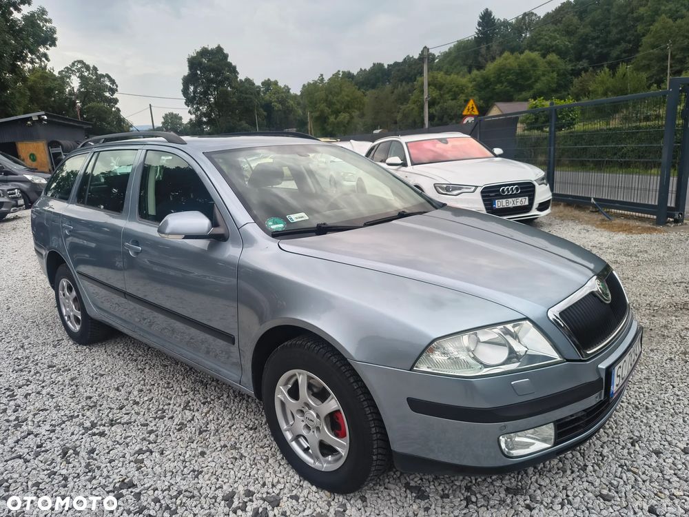 Skoda Octavia 2.0 TDI DPF Elegance - 4