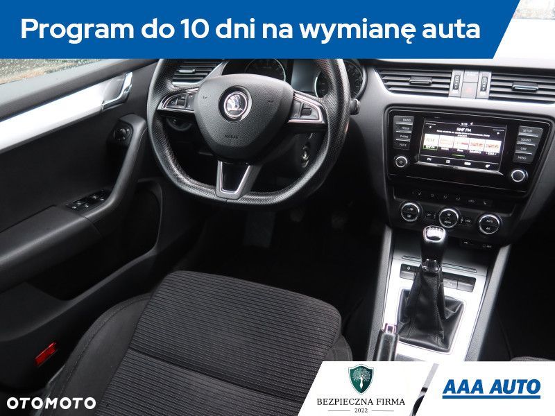 Skoda Octavia - 8