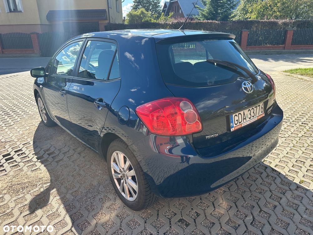 Toyota Auris 2.0 D-4D Premium - 31