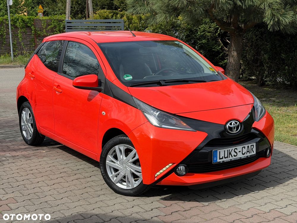 Toyota Aygo x-clusiv - 4