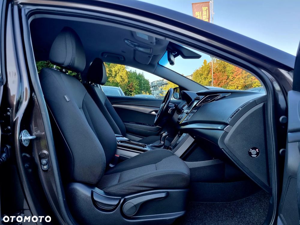 Hyundai i40 1.7 CRDi Premium DCT - 11