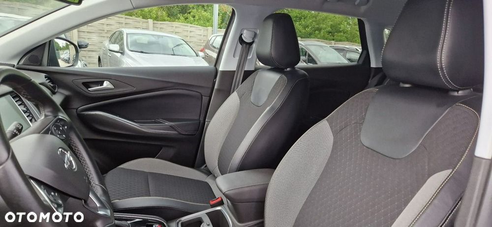 Opel Grandland X - 22