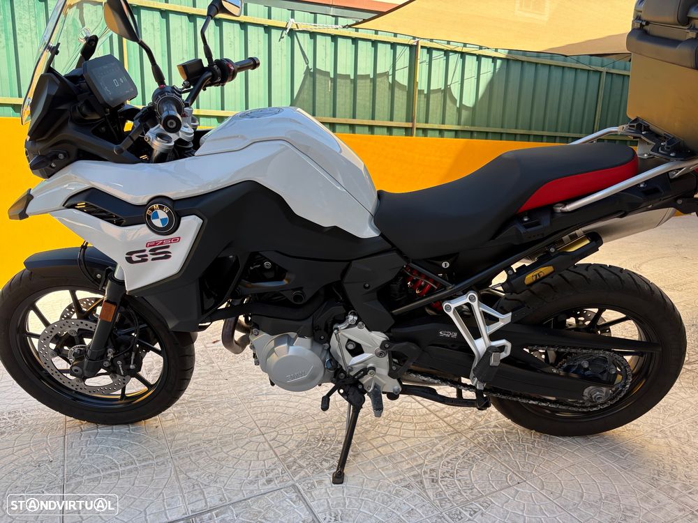 BMW F 750 GS - 1
