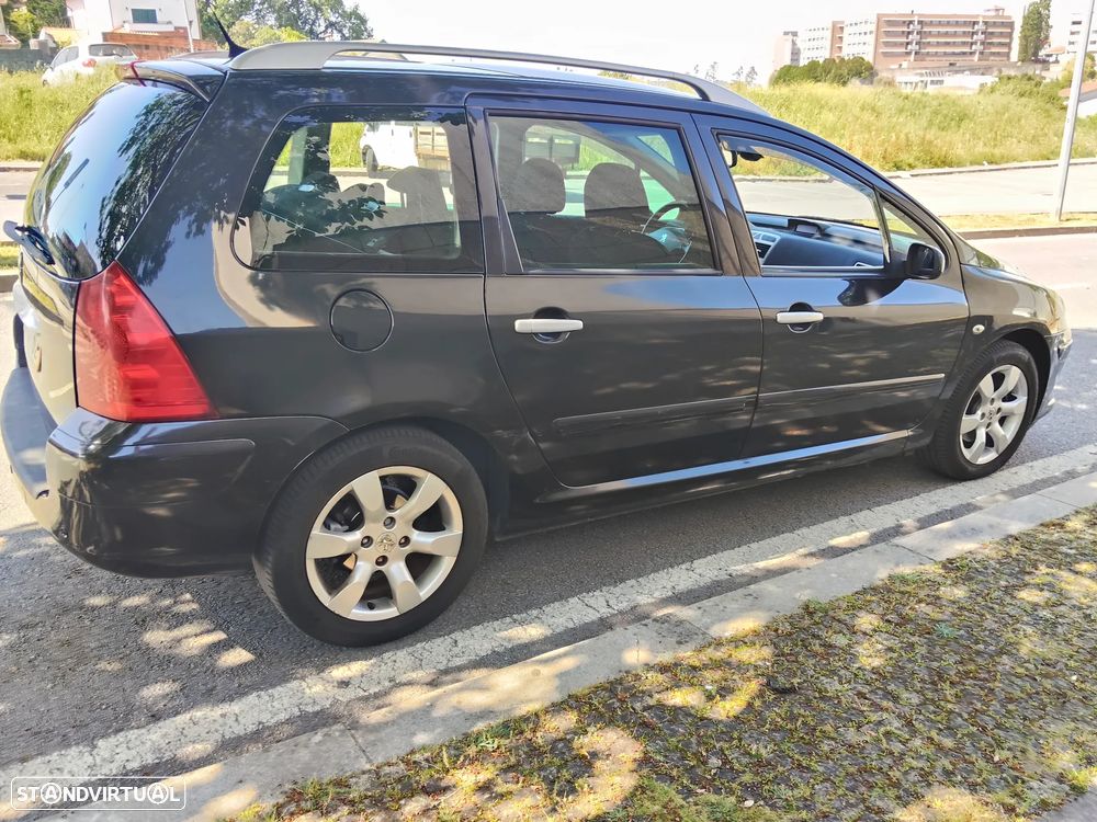 Peugeot 307 SW 1.6 HDi FAP Executive - 2