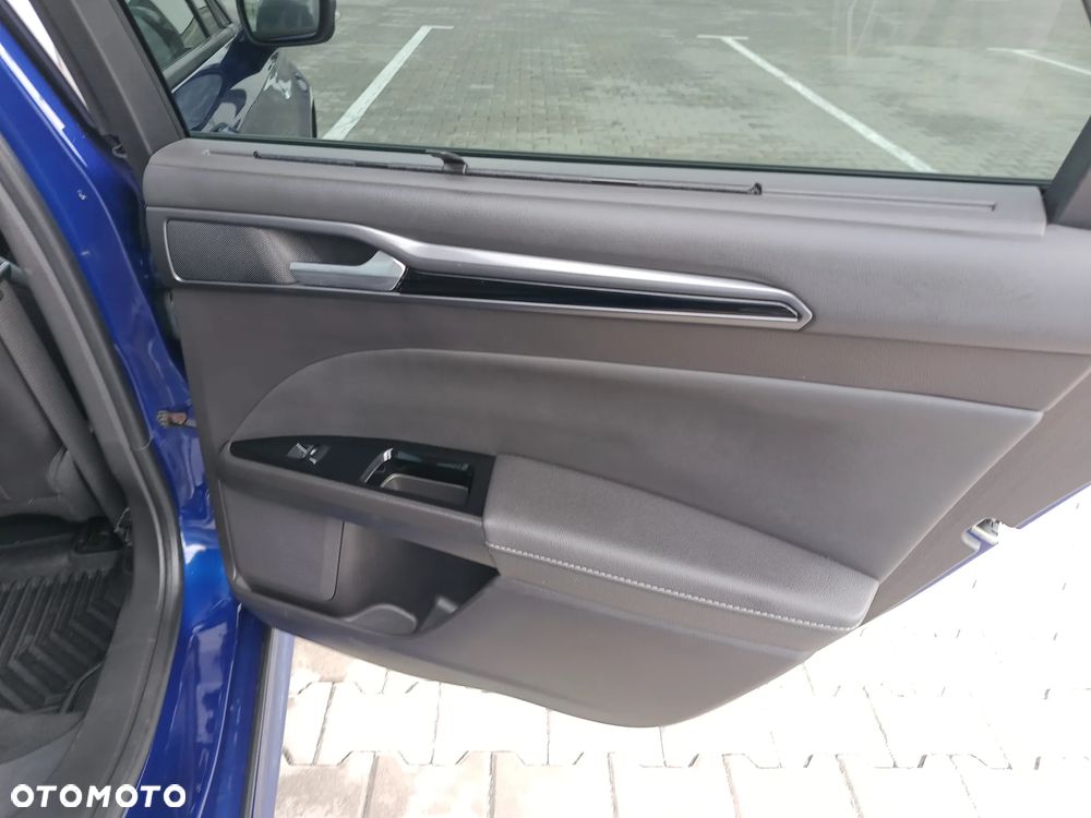 Ford Mondeo 2.0 TDCi ST-Line PowerShift - 21