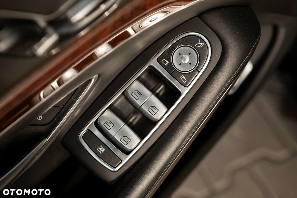 Mercedes-Benz Klasa S 500 4-Matic L 7G-TRONIC - 18