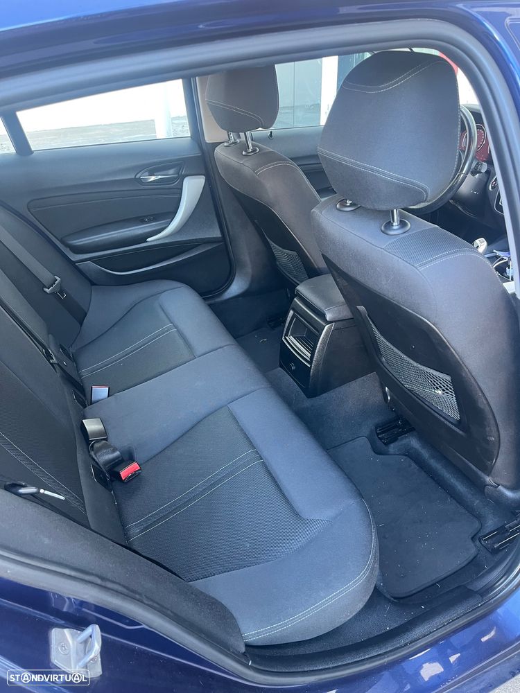 BMW 116 d Auto - 9