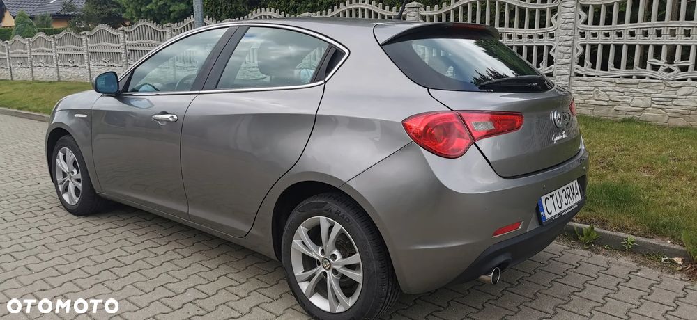 Alfa Romeo Giulietta - 9