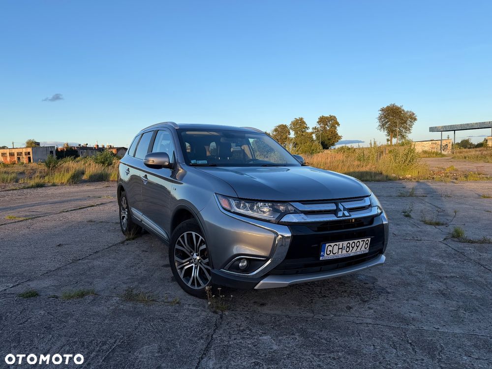 Mitsubishi Outlander - 18