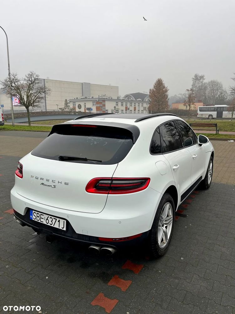Porsche Macan S - 4