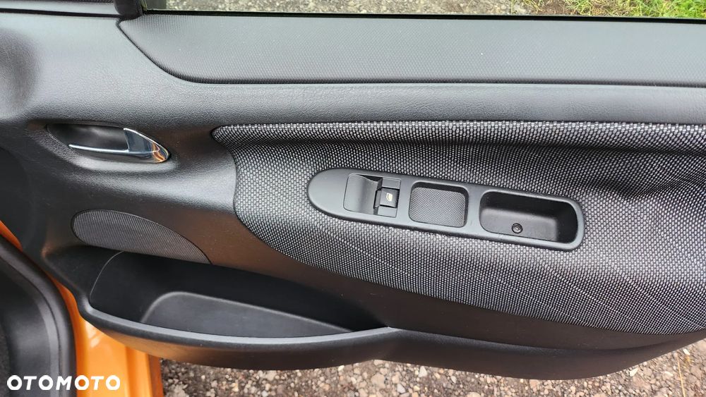 Peugeot 207 110 Sport - 20