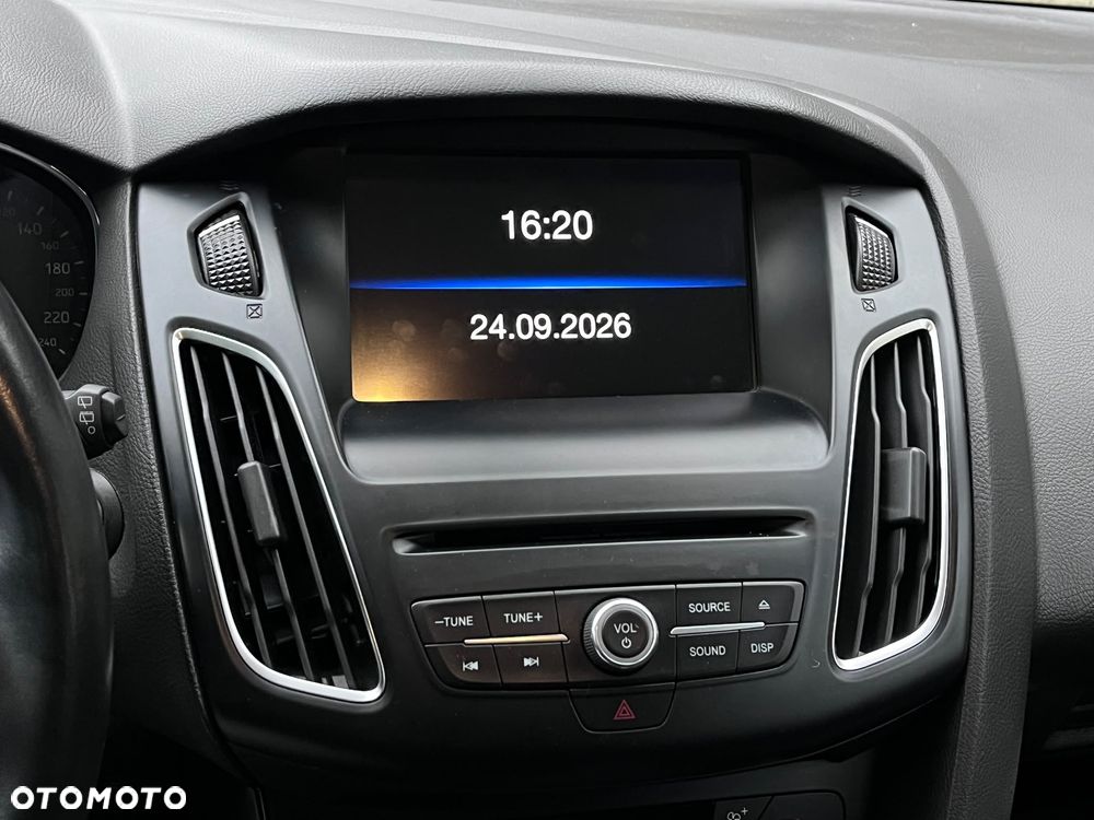 Ford Focus - 21