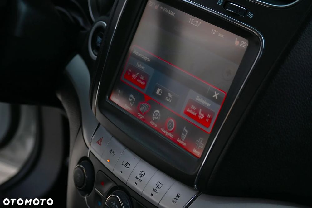 Fiat Freemont 2.0 Multijet 16V DPF Automatik Allrad Black Code - 21