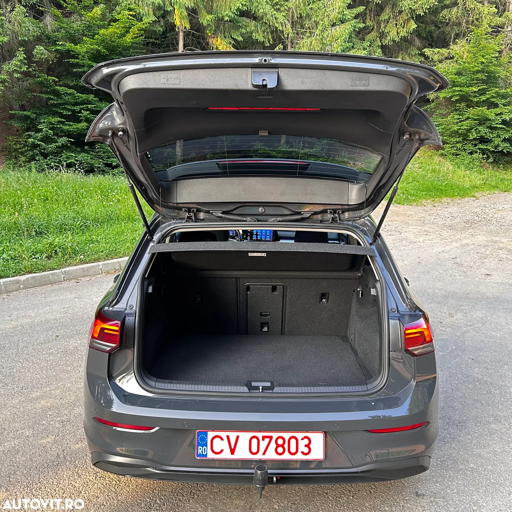 Volkswagen Golf 2.0 TDI Life - 7