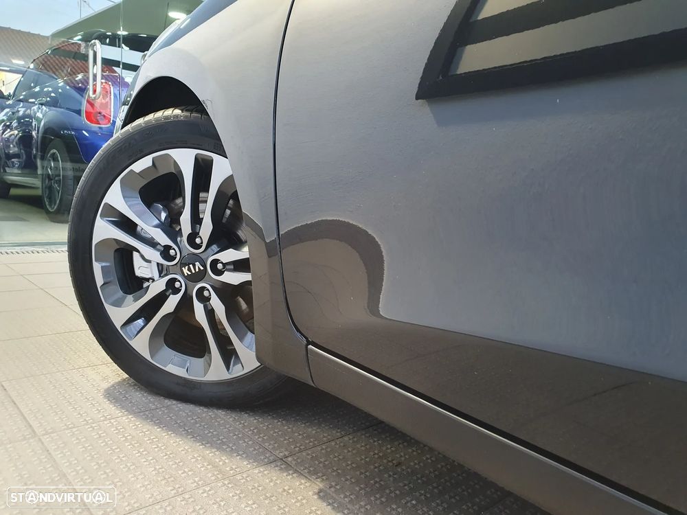 Kia Ceed SW 1.6 CRDi Prime - 25