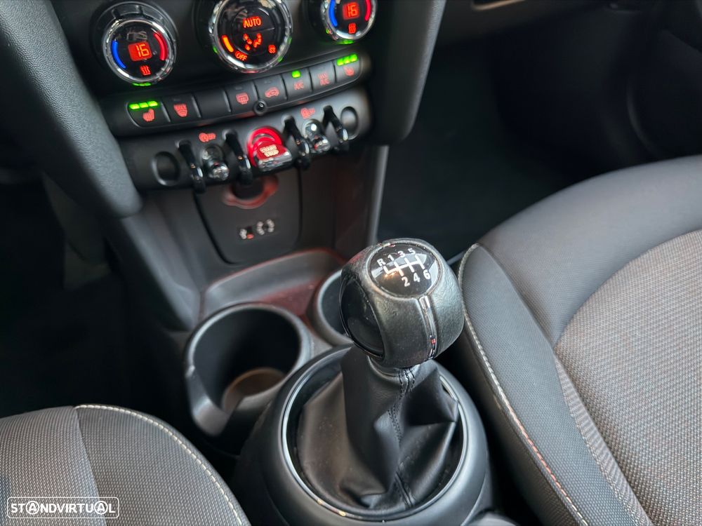 MINI Cabrio One - 13