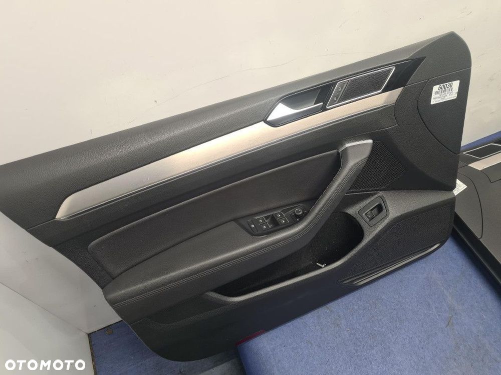 VOLKSWAGEN PASSAT B8 KOMBI TAPICERKA KOMPLET TITANSCHWARZ - 6
