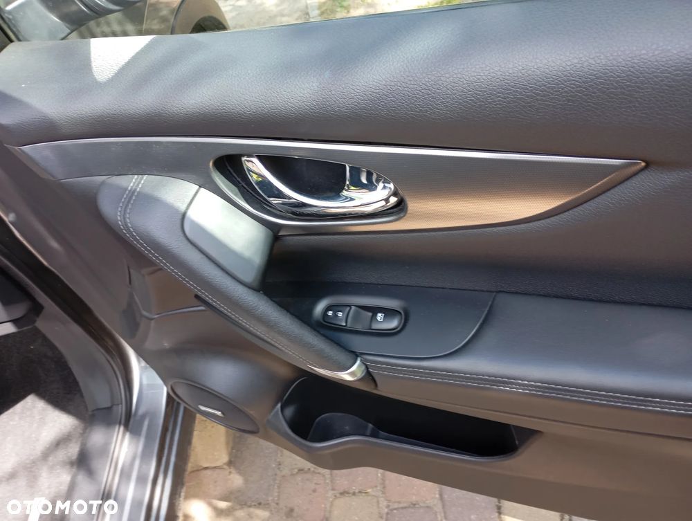 Nissan Qashqai 1.5 dCi Tekna+ - 20