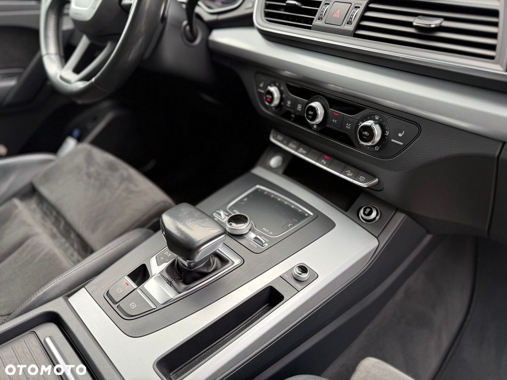 Audi Q5 40 TDI Quattro S tronic - 11