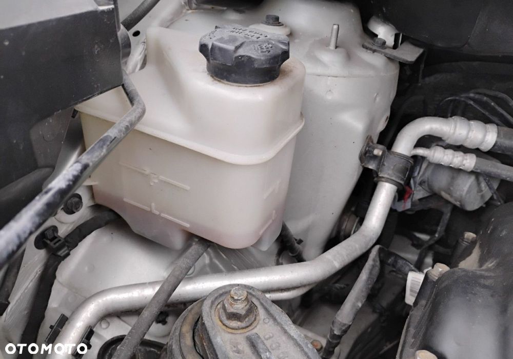 Kia Venga - 21