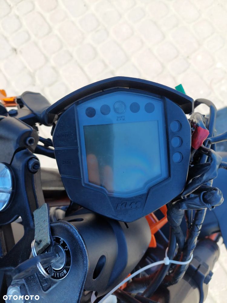 KTM RC 125 - 10