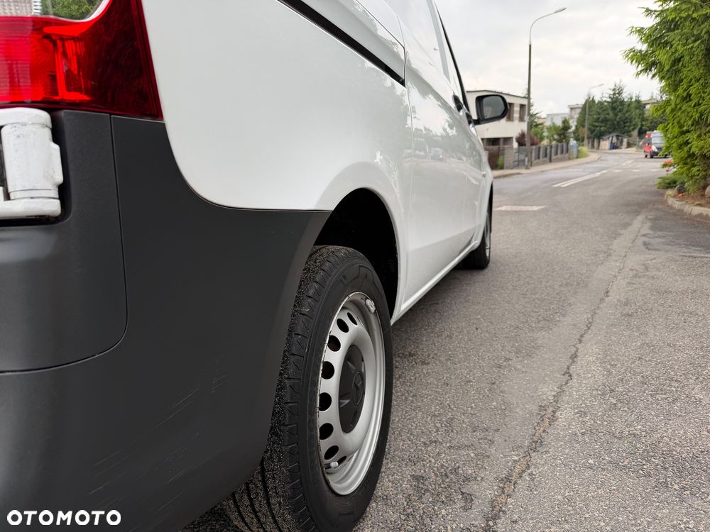 Mercedes-Benz Vito - 10