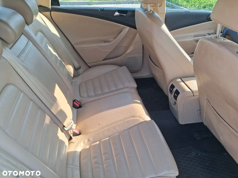 Volkswagen Passat 2.0 TDI DPF Comfortline DSG - 7