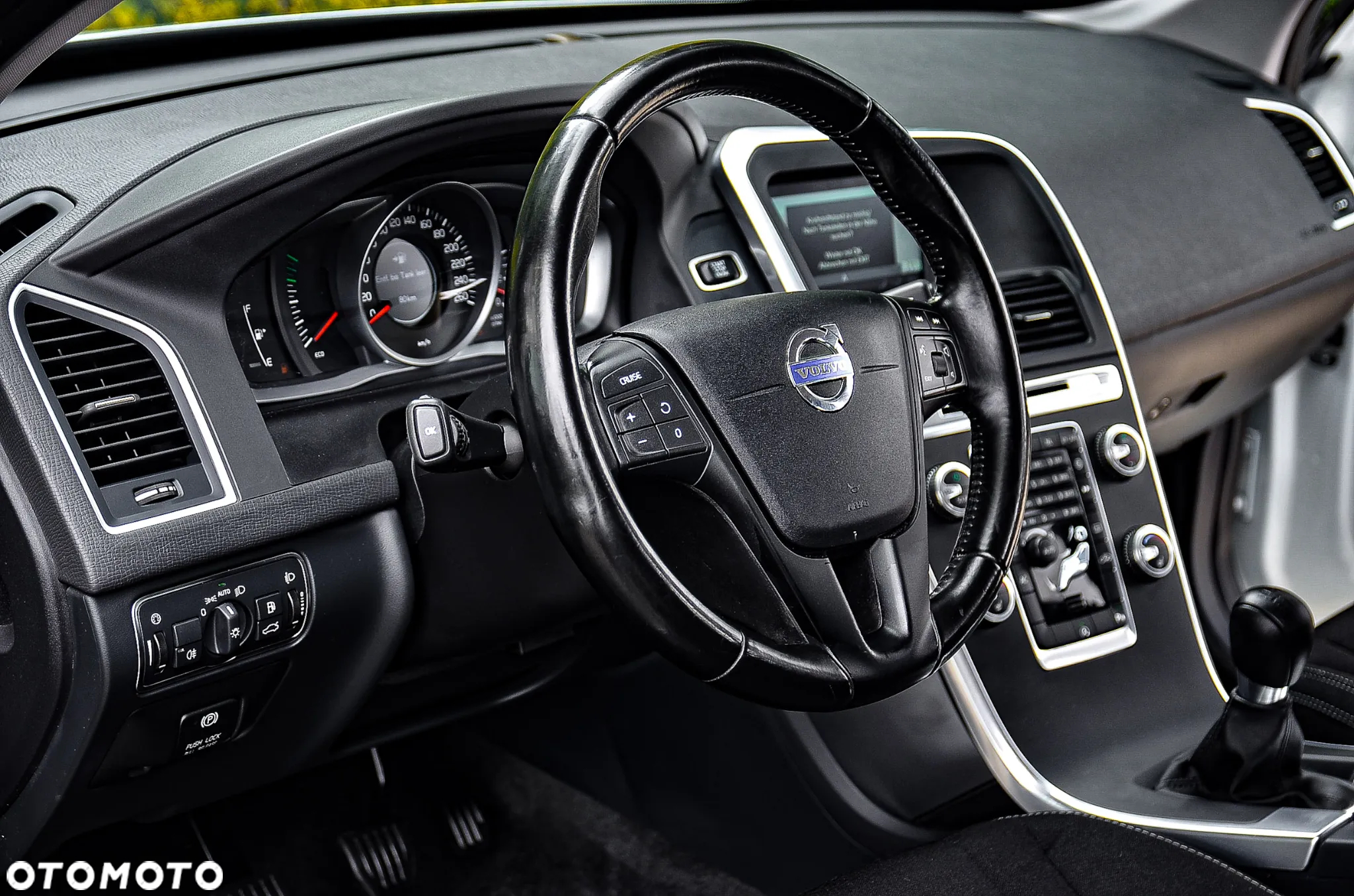 Volvo XC 60 D3 Kinetic - 30
