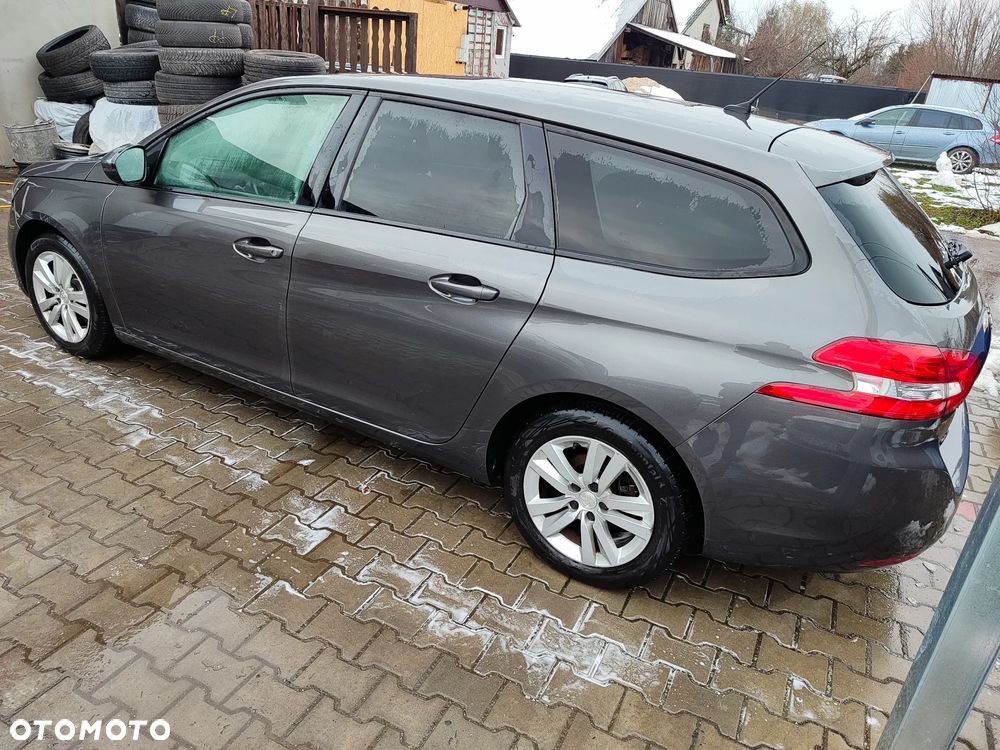 Peugeot 308 1.5 BlueHDi Business Line S&S - 2